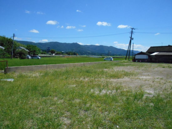  宮崎県えびの市大字内竪