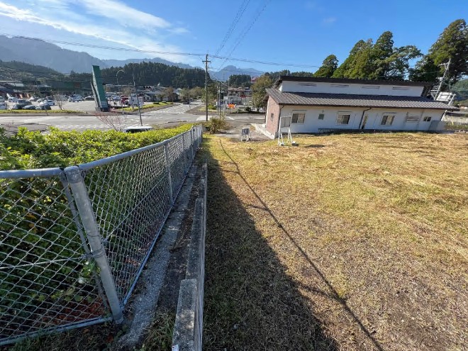  宮崎県日向市東郷町山陰字年ノ神辛389-3（東側）