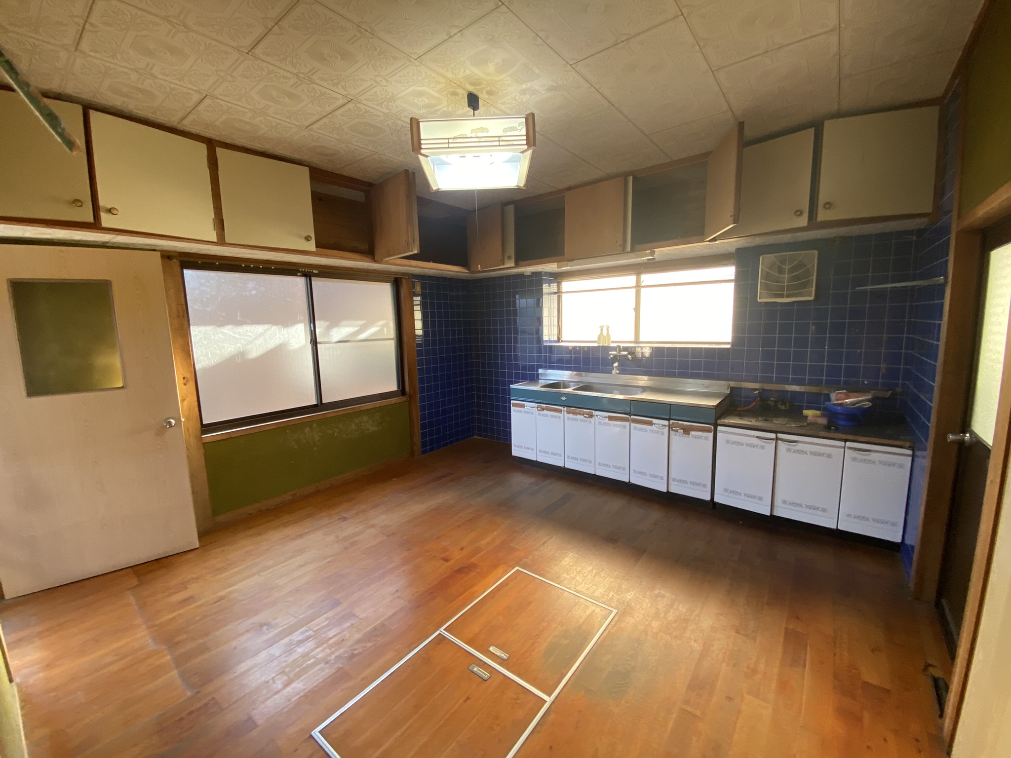 detached 串間市西方