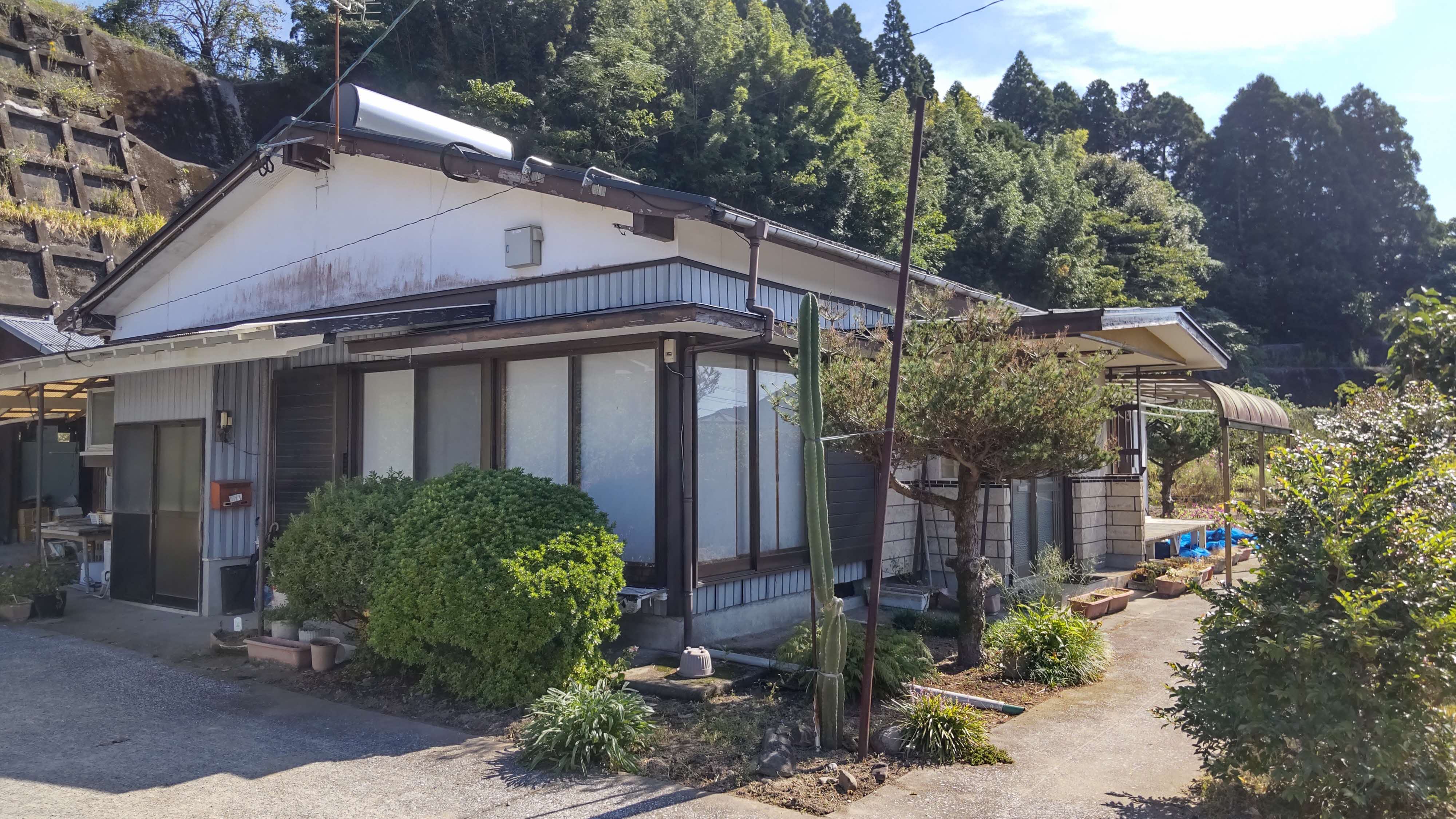 detached 串間市大字串間