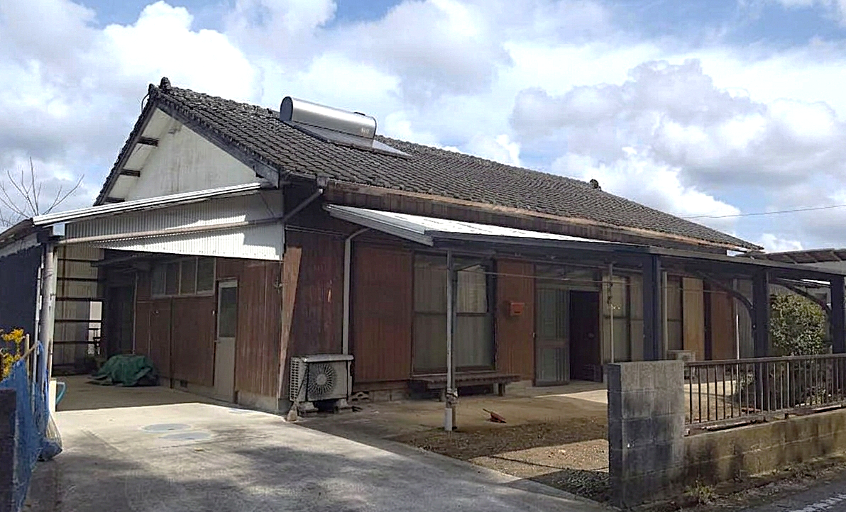 detached 串間市大字南方