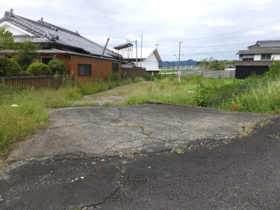  宮崎県えびの市大字湯田